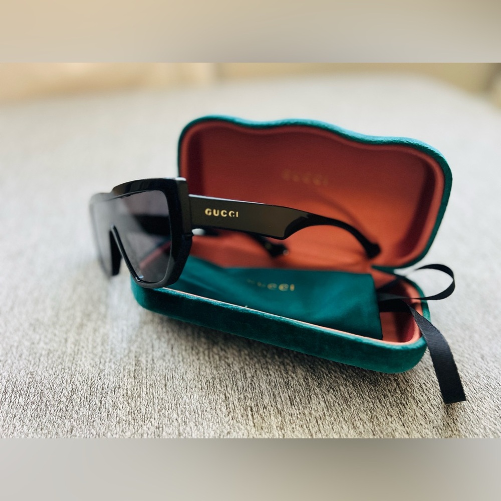 GUCCI GG0997S 002 SUNGLASSES UNISEX